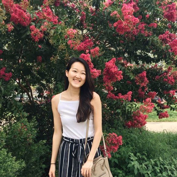 Profile Picture of Yoonah Han (@y_han) on Poshmark