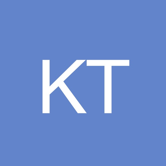 Profile Picture of Kaliezjah Teasley (@katmek) on Poshmark