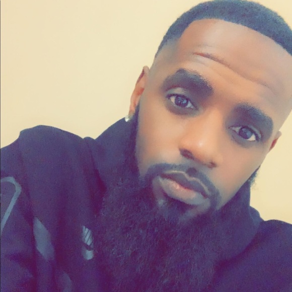 Profile Picture of Dexter Wilson (@dwil8989) on Poshmark