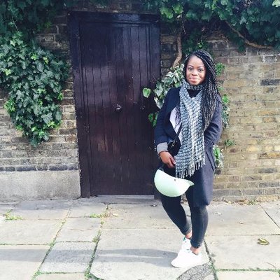 Profile Picture of Vivi Pêche (@ViviPeche) on Twitter
