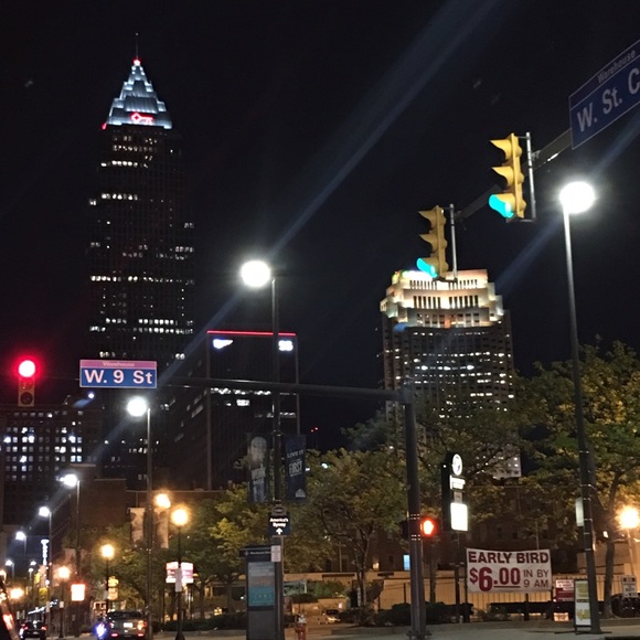 Profile Picture of Aj Wright (@ajayanna) on Poshmark