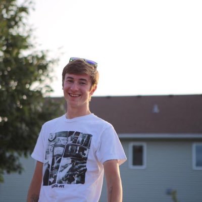 Profile Picture of Alex Martins (@Livinlife______) on Twitter