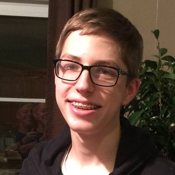 Profile Picture of Dylan Sholtes (@grapegimme) on Poshmark