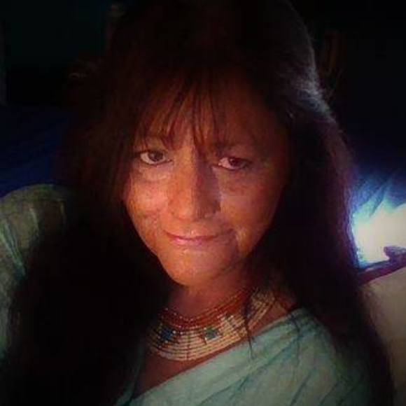 Profile Picture of Debra Knight (@spiritwh) on Poshmark