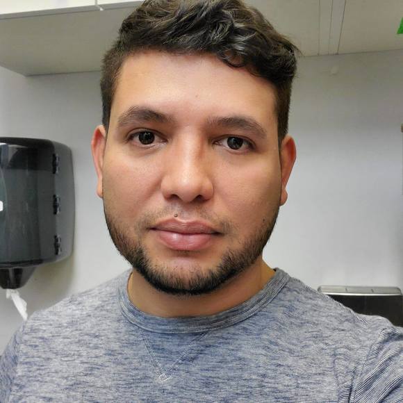Profile Picture of Carlos Quintanilla (@slay03) on Poshmark