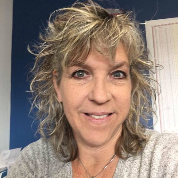 Profile Picture of Kim Wilson-markey (@phoenix62) on Poshmark