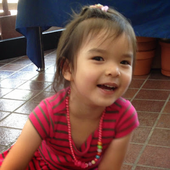 Profile Picture of Joyce Chiu (@joyce3922) on Poshmark