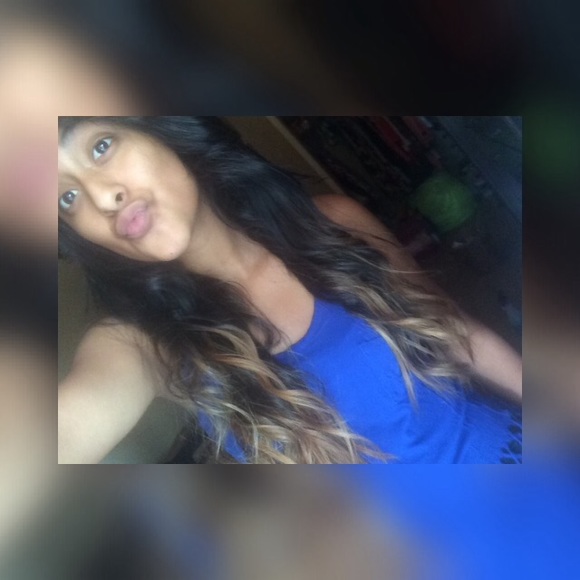 Profile Picture of Maritza Alonso (@maaritzaa12) on Poshmark