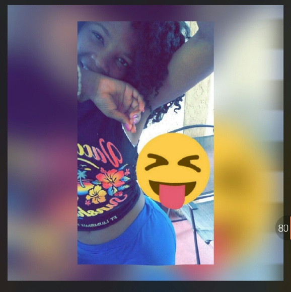 Profile Picture of Louisina Louis (@louisina) on Poshmark