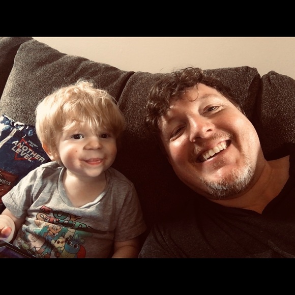 Profile Picture of Nathan Arney (@ndarney) on Poshmark