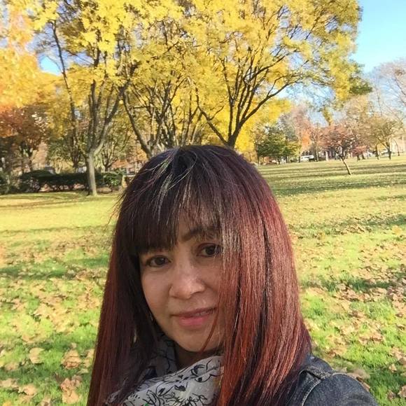 Profile Picture of Phatthana Soree (@phatthana1009) on Poshmark