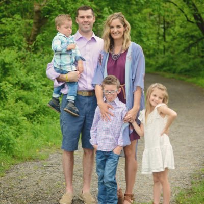 Profile Picture of Jonathan Pettigrew (@pettigrewfarms) on Twitter