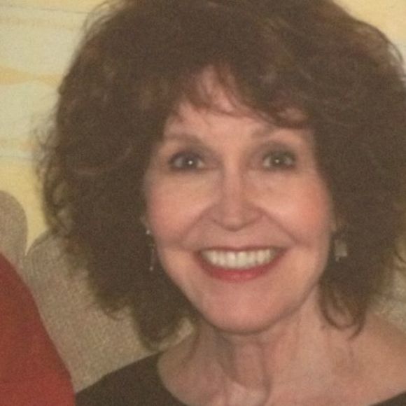 Profile Picture of Ann Abeel (@jerjer12) on Poshmark