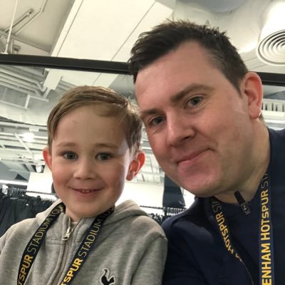 Profile Picture of Gary Saunders (@gazCOYS) on Twitter