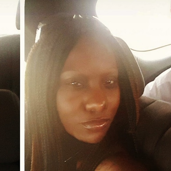 Profile Picture of Kim Nix (@kimnix29) on Poshmark