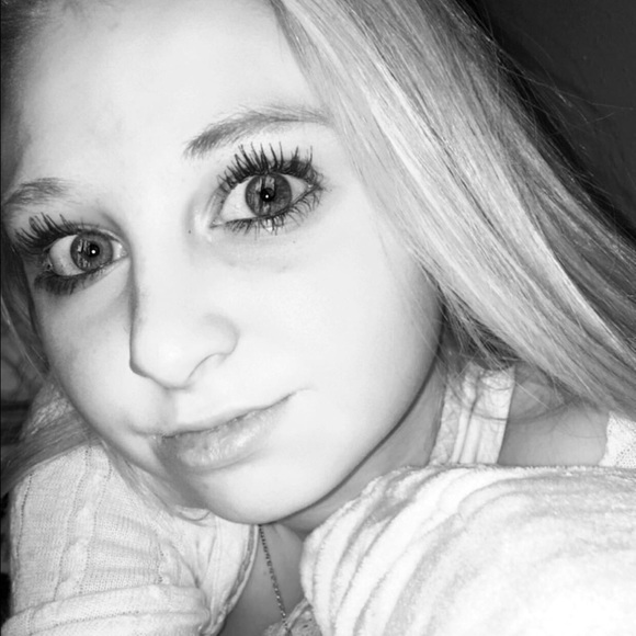 Profile Picture of Jordan Koering (@jordankoering) on Poshmark