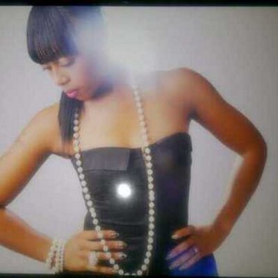 Profile Picture of Sheryl Lowe (@shezza324) on Twitter