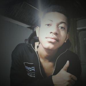 Profile Picture of Jay Getsby (@abb2bff6ebb342f) on Twitter