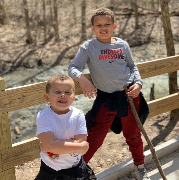 Derrick-randii Thornhill - Poshmark Profile Picture of Derrick-randii Thornhill (@randiithornhill) on Poshmark