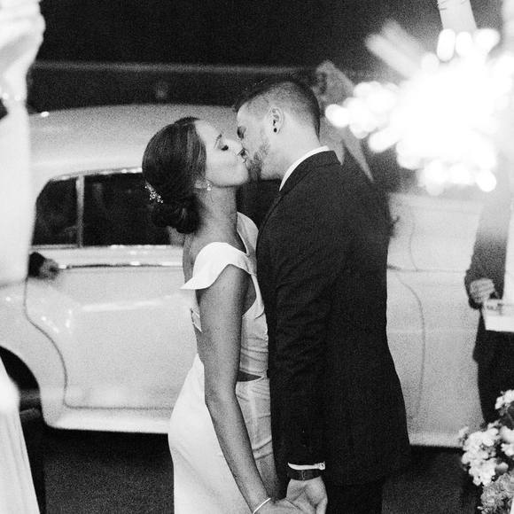 Profile Picture of Tiare Bartkowski (@tiarebartkowski) on Poshmark