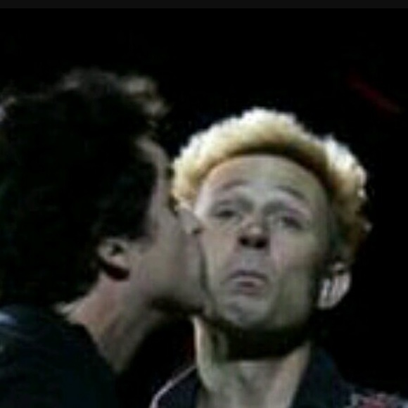 Profile Picture of Emiloo Rex (@emmieroo02) on Poshmark