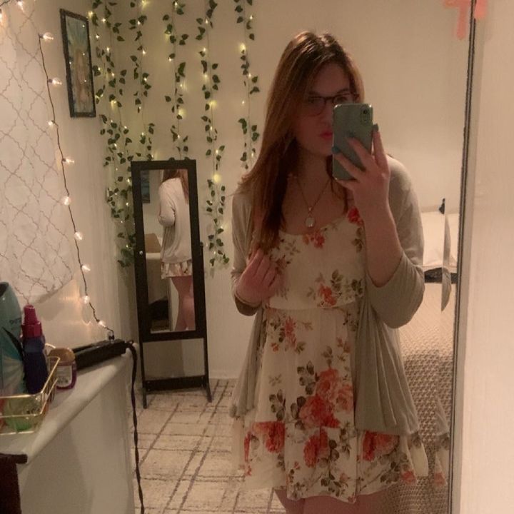 Profile Picture of Madison (@mcrouthamel) on Tiktok