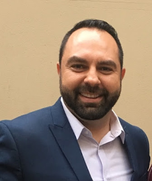 Profile Picture of Araz Parseghian (@arazparseghian) on Poshmark