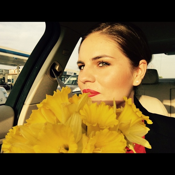 Profile Picture of Chanel Gruenbaum (@cocobaum0308) on Poshmark