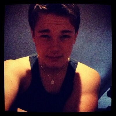 Profile Picture of Blake Simmons (@blakesimmons11) on Twitter