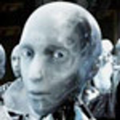 Profile Picture of Derek (@JuliaBeaches) on Twitter