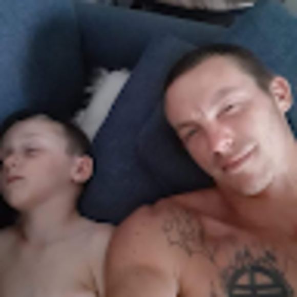 Profile Picture of Matthew Mcginnis (@doorek69) on Poshmark