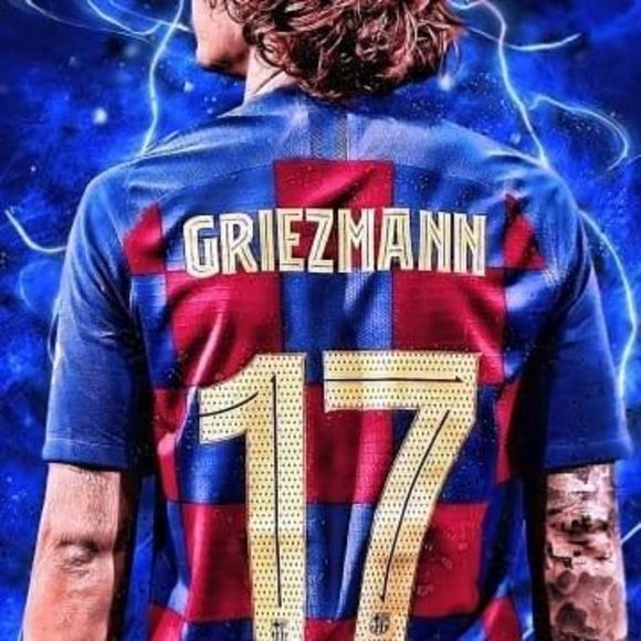 Profile Picture of Isaac Soto (@theguyphantom) on Poshmark