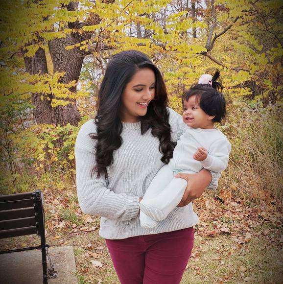 Profile Picture of Meerarose Vadakkan (@meerarose007) on Poshmark