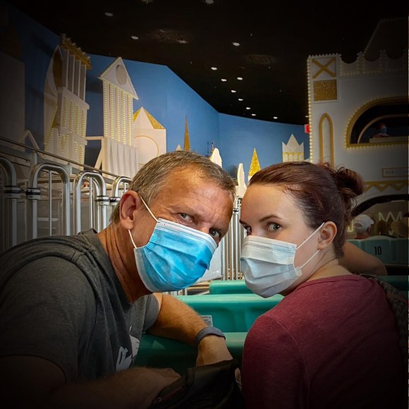 Profile Picture of Debbie Hughes (@pharmgalau) on Poshmark