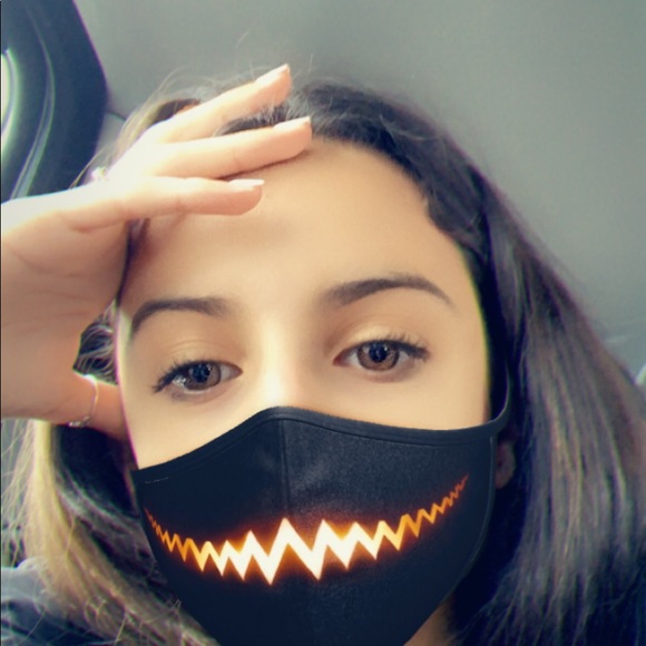 Profile Picture of Eden Tropepe (@etropepe) on Poshmark