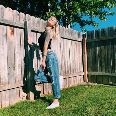 Profile Picture of Kylee (@kylee_knapp) on Twitter