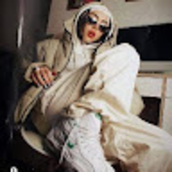 Profile Picture of Celestino Sanchez sanchez (@celestinosanche) on Poshmark