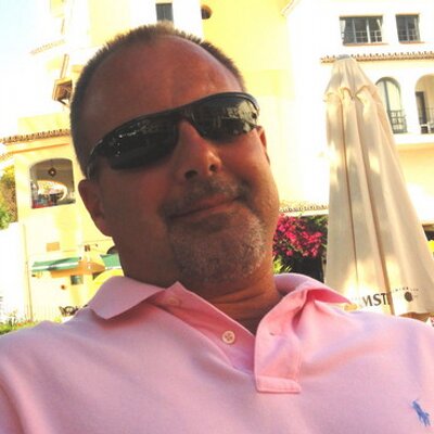 Profile Picture of Neil Ronnie Regan (@valleybugle) on Twitter