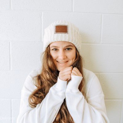 Profile Picture of Caroline Altman (@cbaltman26) on Twitter