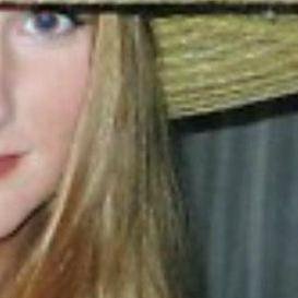 Profile Picture of Jo Cannon (@JoCan8) on Twitter