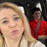Profile Picture of Mel Higgins (@yogimelh) on Instagram