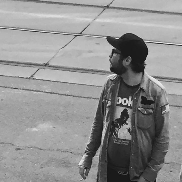 Profile Picture of Jeremy Gross (@jeracuda) on Poshmark