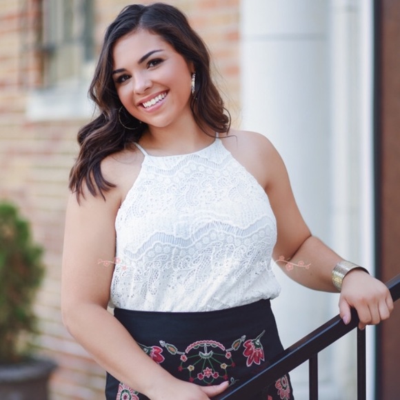 Breanna Droge - Poshmark Profile Picture of Breanna Droge (@baddroge) on Poshmark