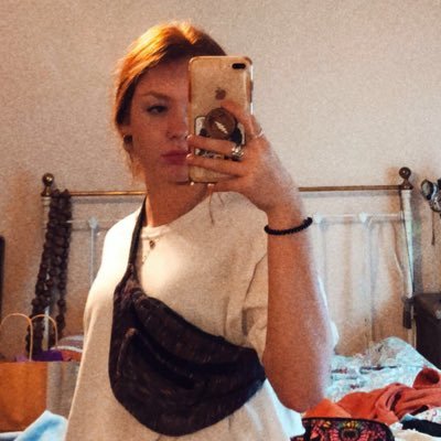 Profile Picture of €||a (@EllaGraceHughes) on Twitter