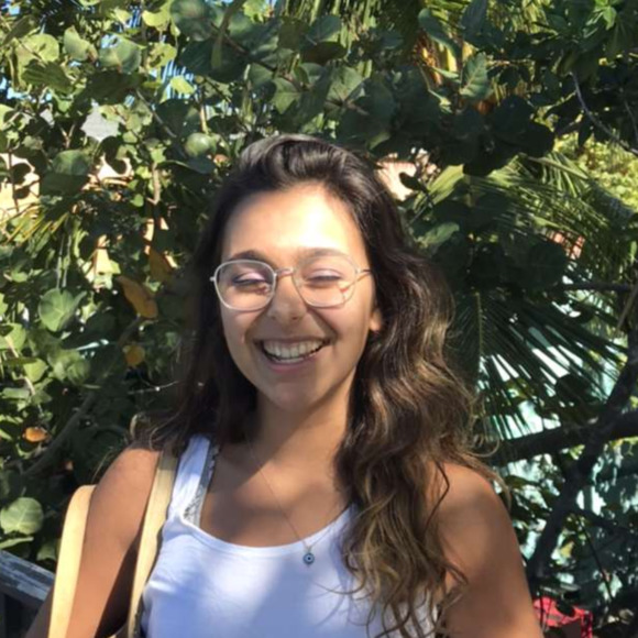 Profile Picture of Sabine Angier (@bean_angier) on Poshmark