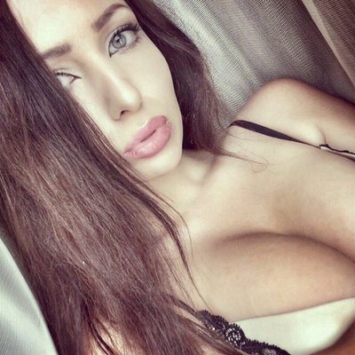 Profile Picture of Esther Martin (@info_boot) on Twitter