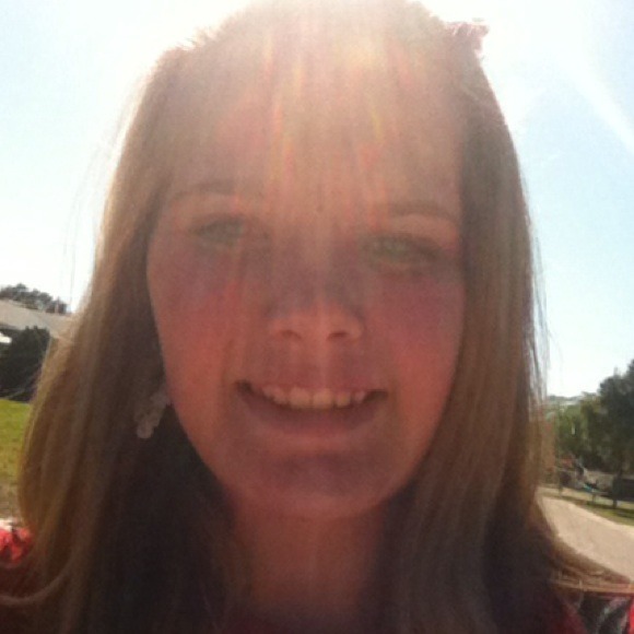 Profile Picture of Kyleigh Little (@kyleigh14) on Poshmark