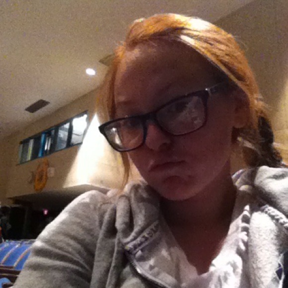 Profile Picture of Kaley Przybylinski (@kaleyprez) on Poshmark