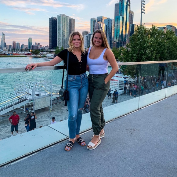 Profile Picture of Kelly Jacques (@kjacques222) on Poshmark