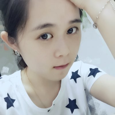 Profile Picture of Aimee Huang (@aimee814_) on Twitter